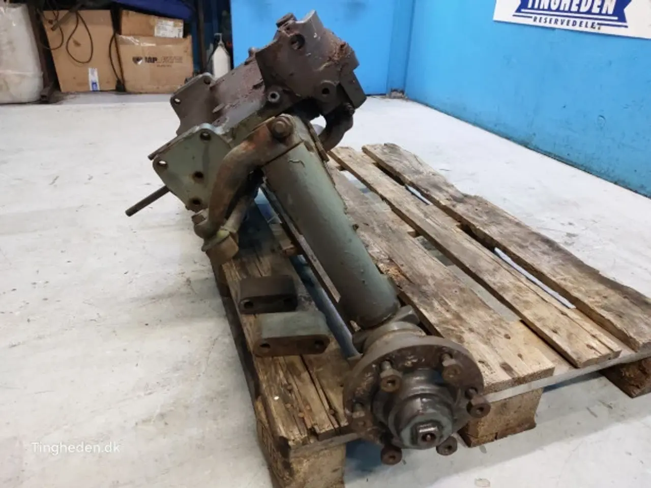 Billede 4 - Massey Ferguson 690 Foraksel 897625M93