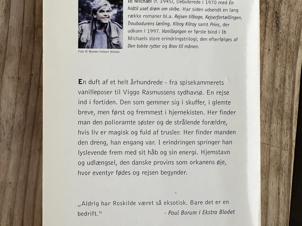 Billede 2 - Vanillepigen, Ib Michael, genre: drama