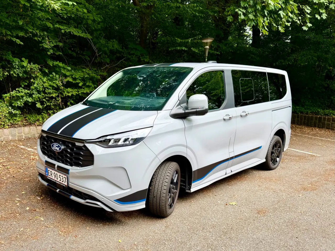 Billede 1 - Ford Tourneo Sport Plugin