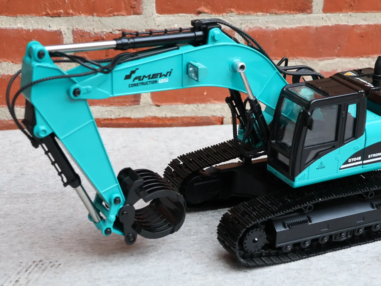 Billede 5 - Amewi G704E R/C fuld metal gravemaskine skala 1/14