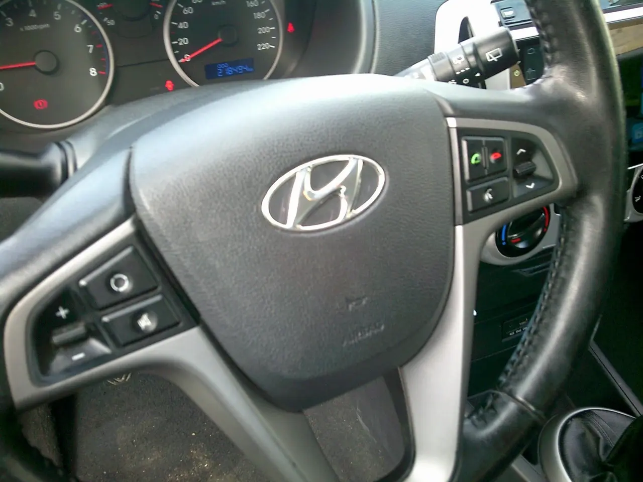 Billede 9 - Hyundai i20 1,25 Classic XTR+