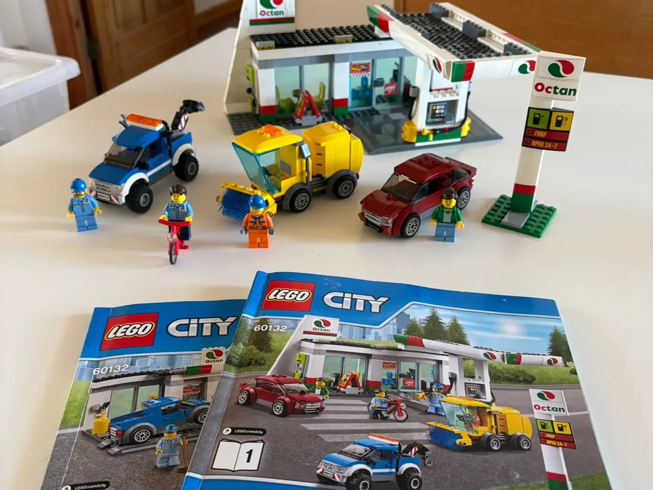 Billede 1 - Service Station (60132)