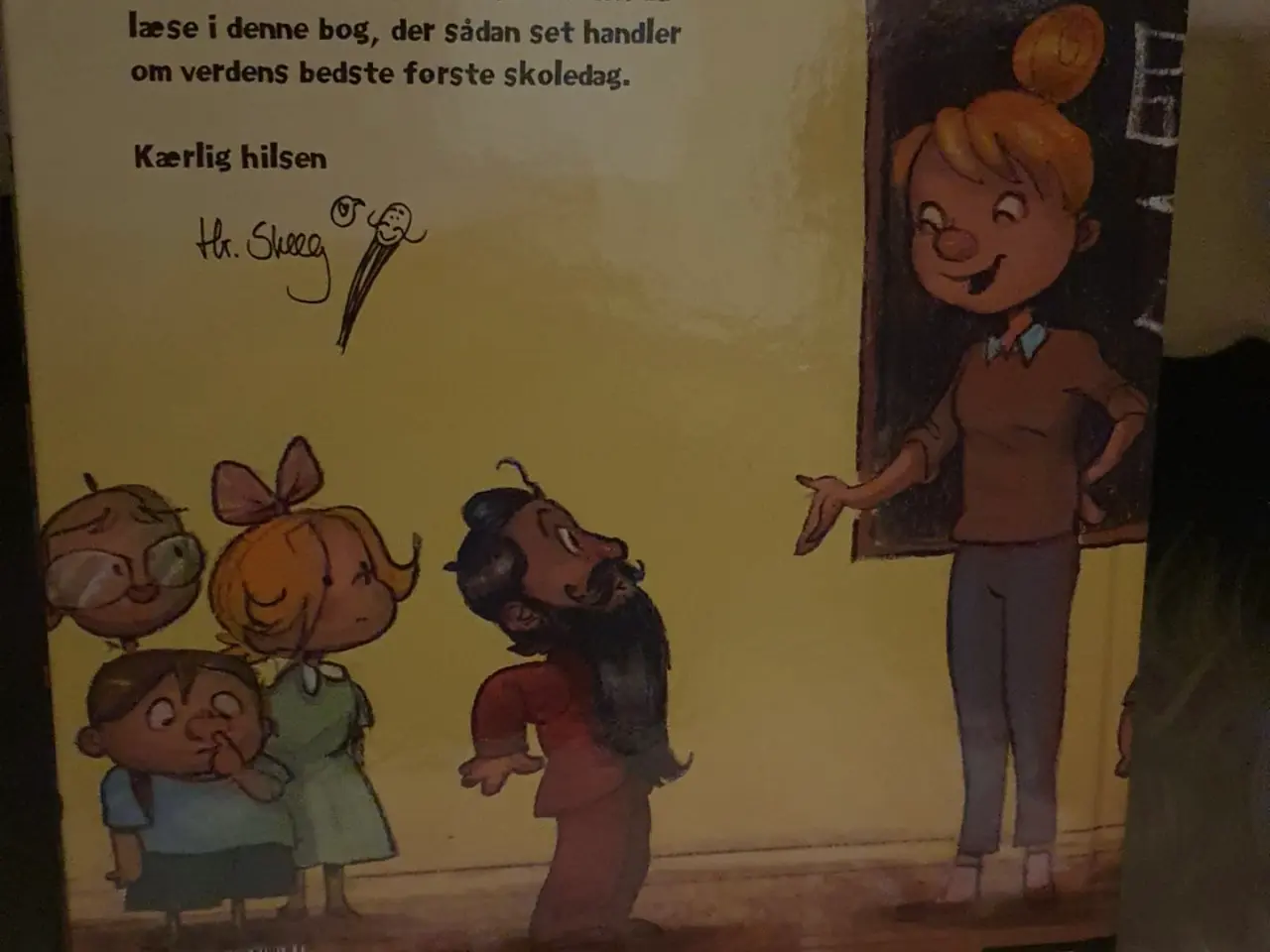 Billede 2 - Bog: dengang hr skæg startede I skole
