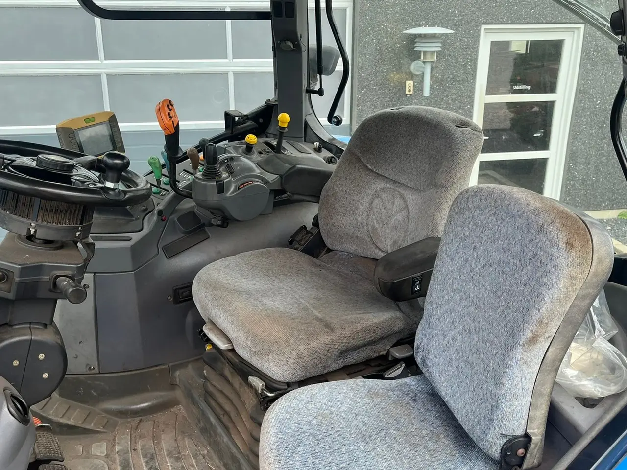 Billede 5 - New Holland T7030 SS med frontlift