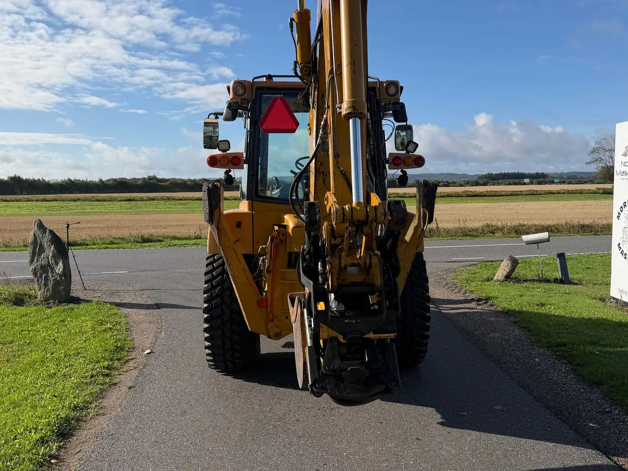 Billede 6 - Hydrema 928 D Virkelig fin, og velkørende rendegraver med Engcon rotortilt med klo