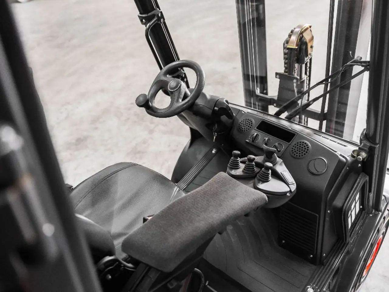 Billede 2 - Linde E 25 H /600-01 el-gaffeltruck - 2500 kg, 6430 mm - brugt