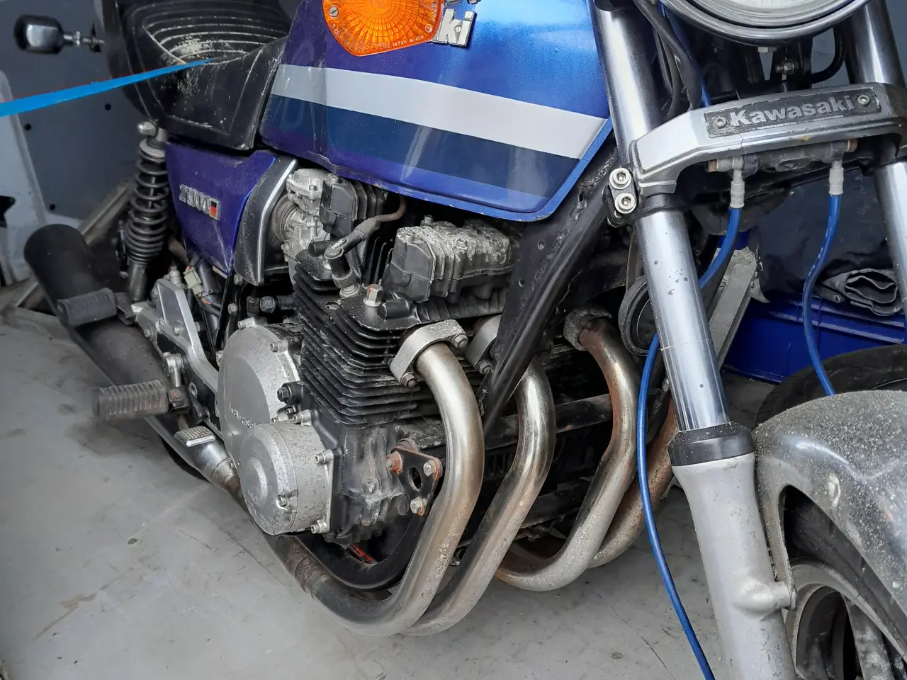 Billede 1 - Kawasaki z1000j købes