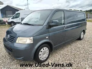 VW Transporter 2,5 TDI Lang.