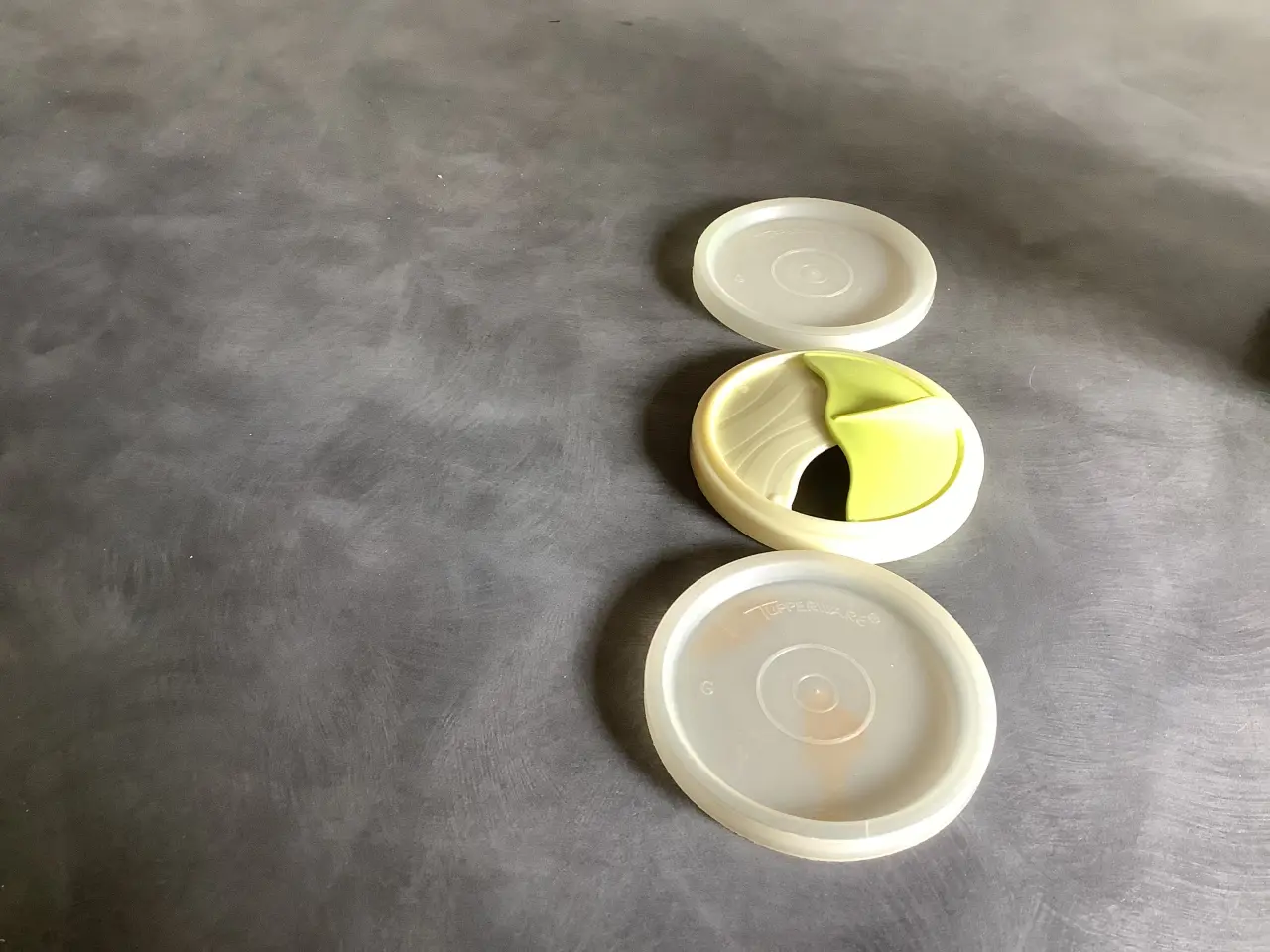 Billede 5 - Tupperware ketchup og sennep bøtter