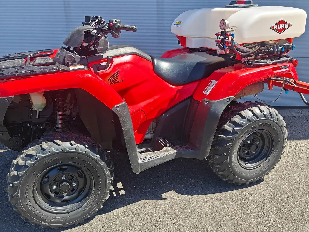 Billede 2 - Honda TRX 420 FA6 INKLUSIV KUHN EVOLIS Q80 SPRØJTE, 4mtr. BOM