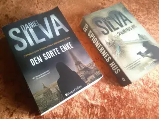 Den sorte enke m.fl, Daniel Silva,
