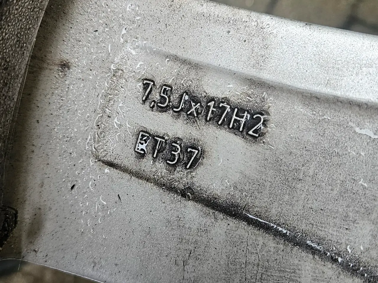 Billede 4 - Originale 17" Audi alufælge m. Michelin vinterdæk