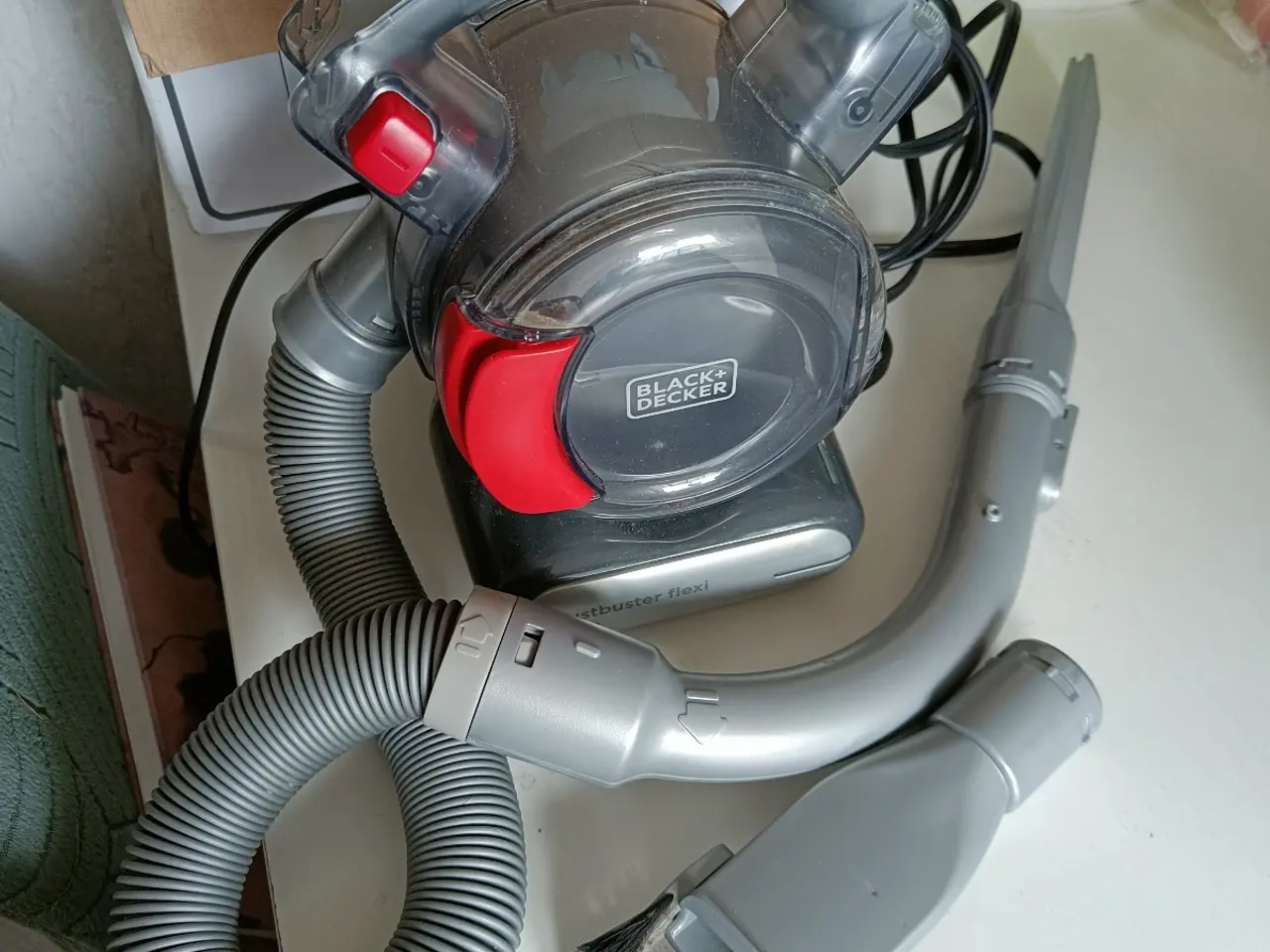 Billede 1 - Black+Decker bil støvsuger