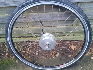 Elcykel forhjul med motor