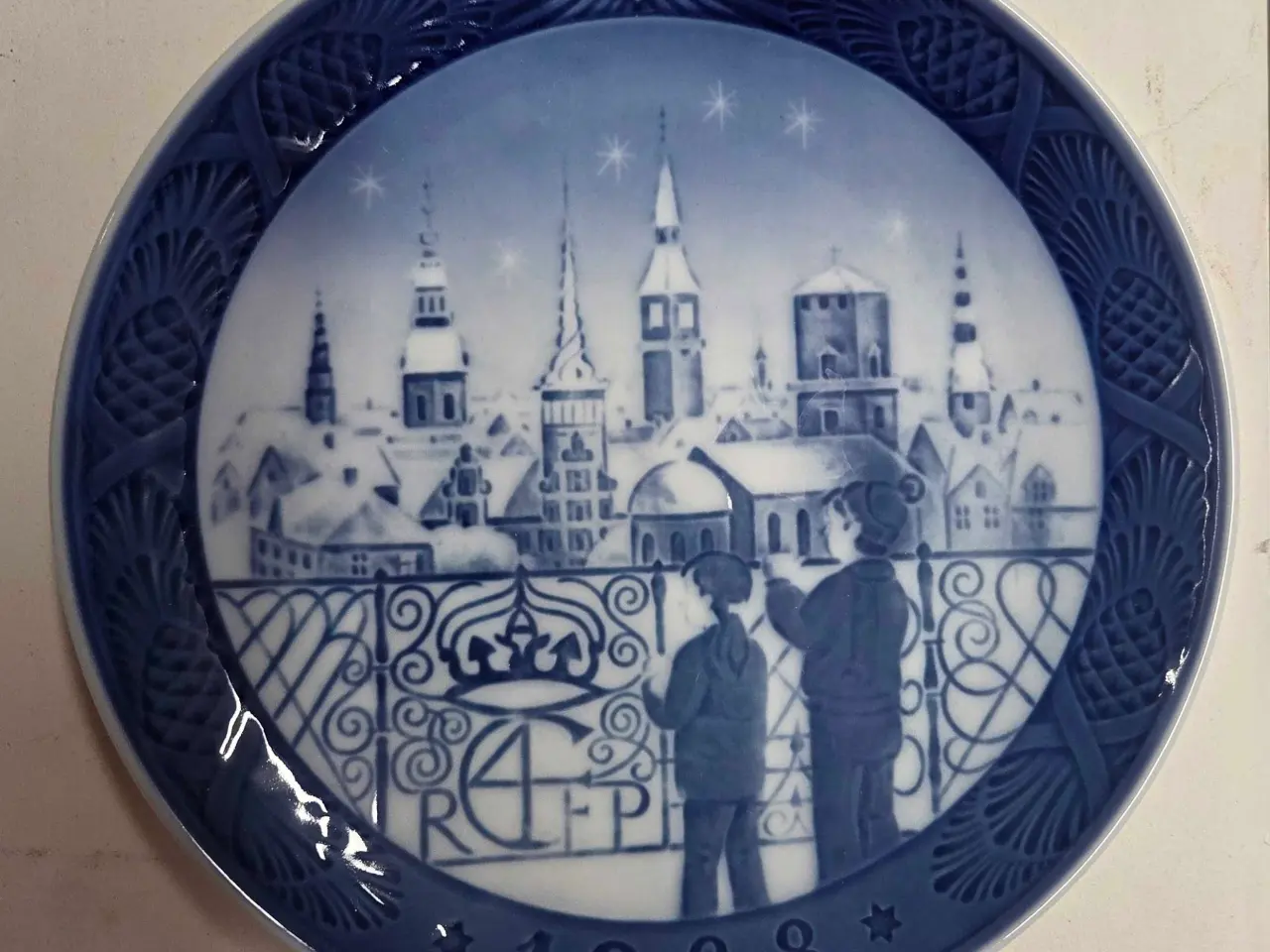 Billede 6 - Royal Copenhagen juleplatter