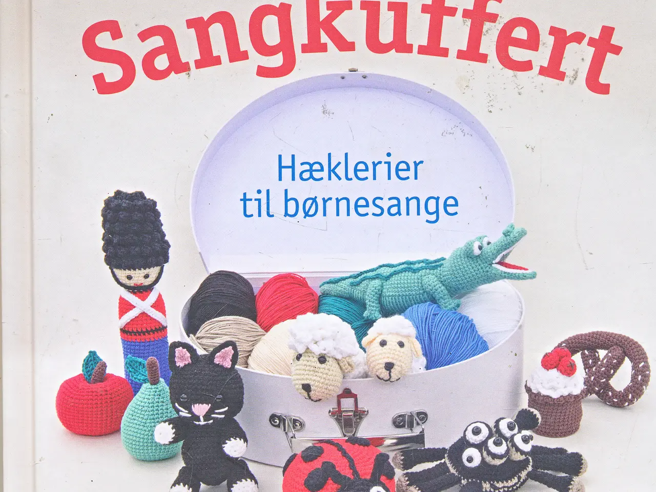 Billede 1 - SANGKUFFERT - HÆKLERIER TIL BØRNESANGE AF PIA MEUL