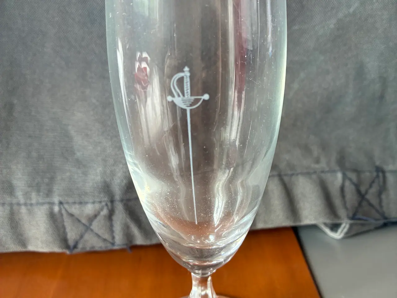 Billede 1 - Champagneglas med sværd