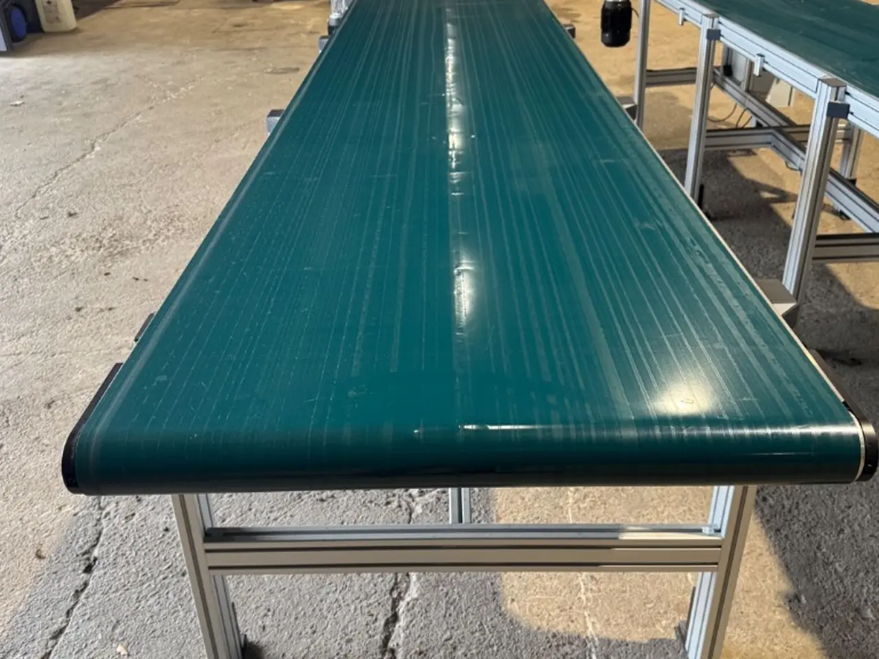 Billede 4 - HSA Alu. Transportbånd 400x80cm, variabel hastighed.