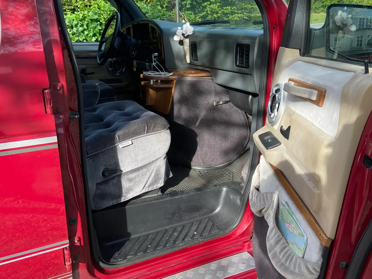 Billede 6 - Ford Econoline personbil til Alm, kørekort