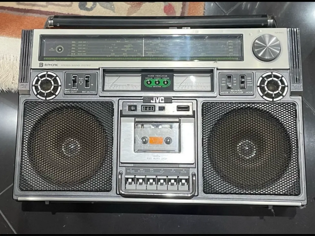 Billede 1 - JVC Biphonic stereo radio med kassettesfspiller