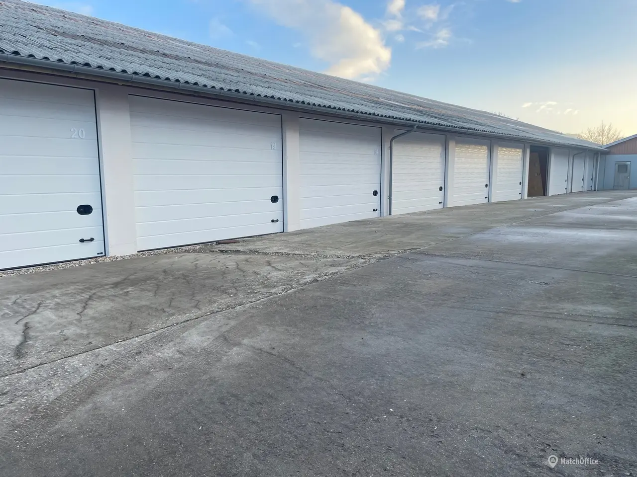 Billede 3 - Lager/garage udlejes
