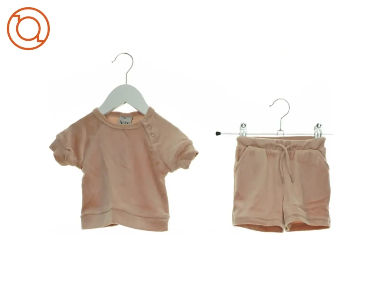 Billede 1 - Sæt med shorts (2 stk.) fra VRS (str. 62 cm)