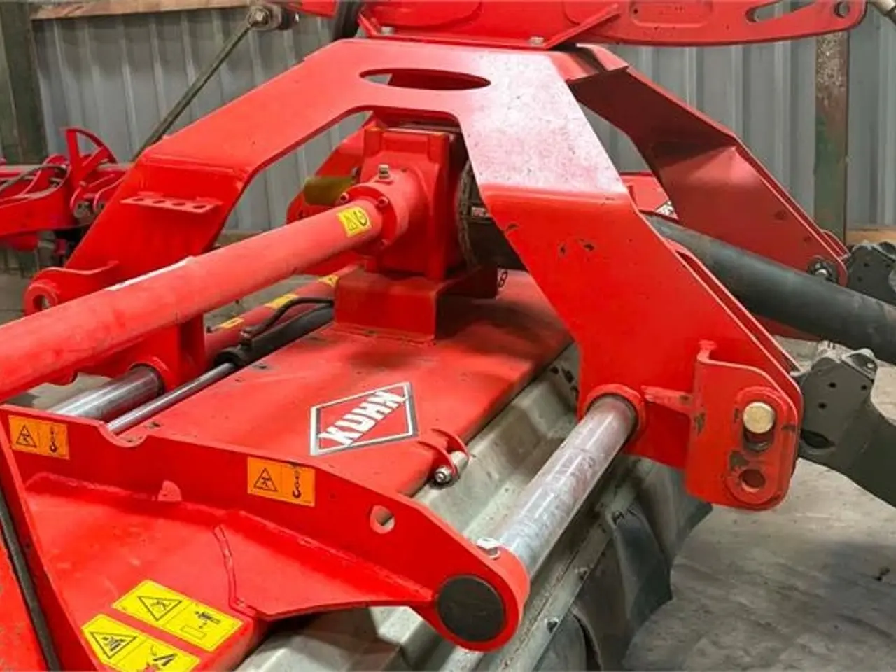 Billede 6 - Kuhn BP 8300 og BPR 305
