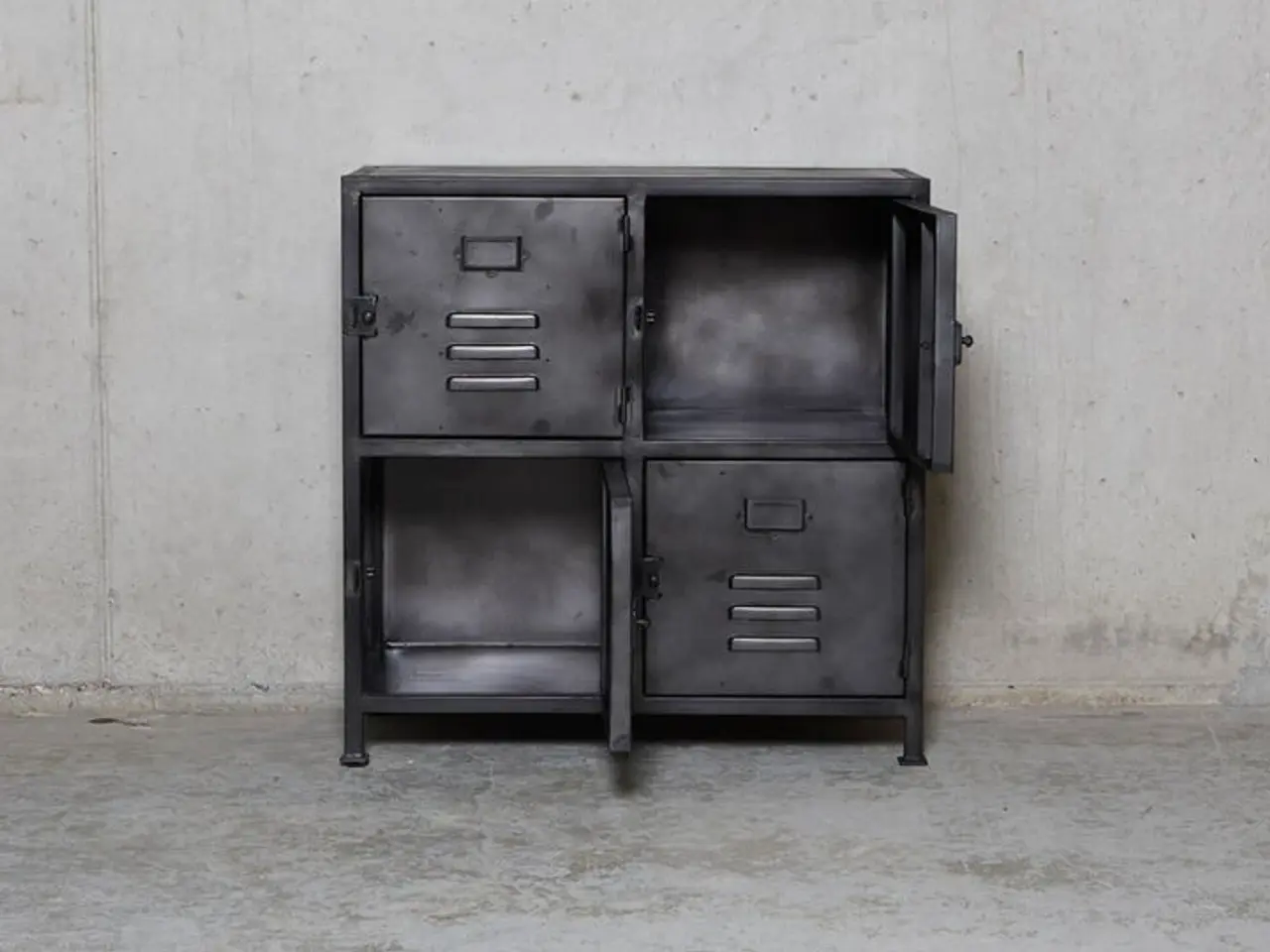 Billede 3 - Nyt LOCKER skab 4 rums