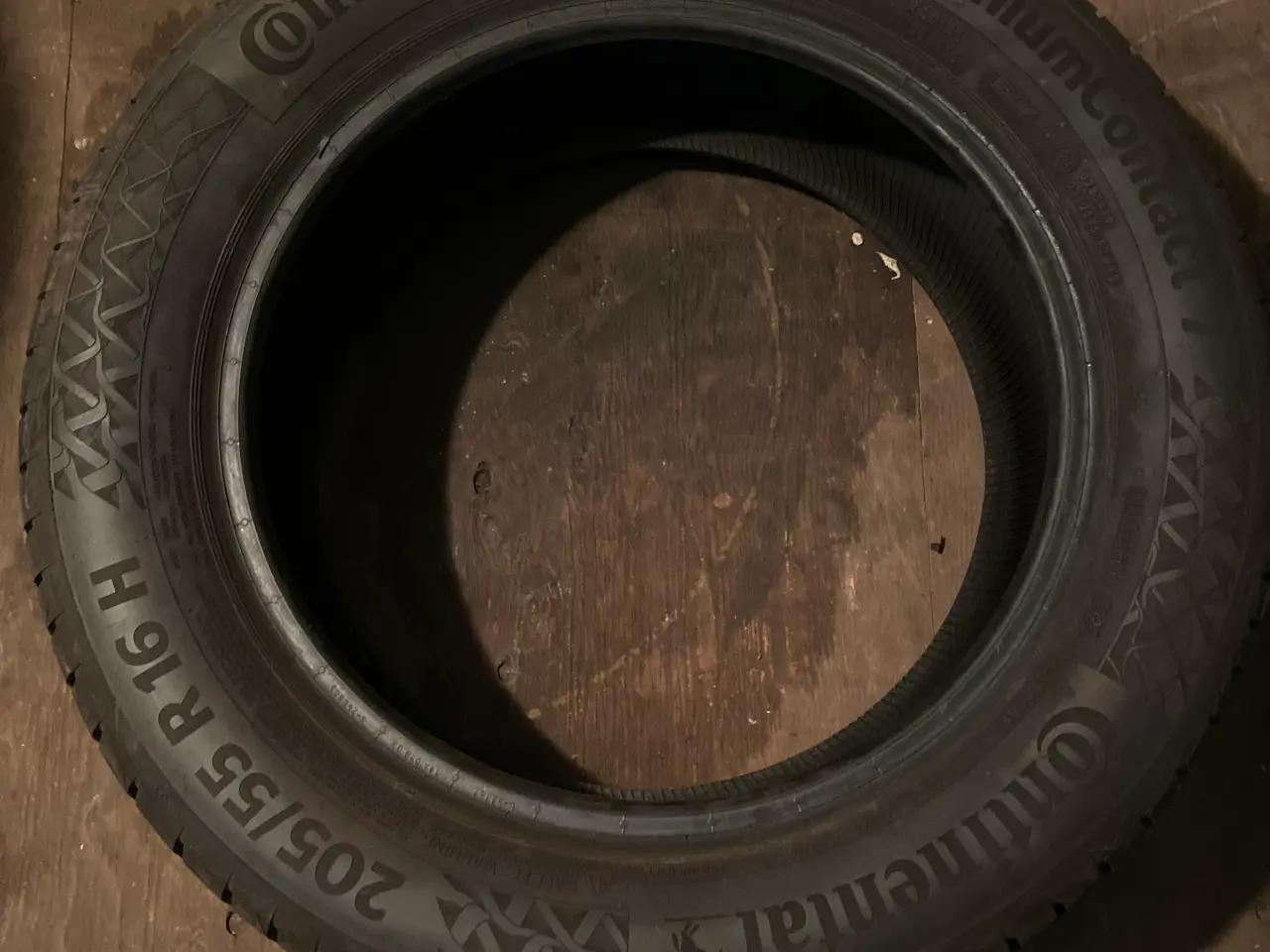 Billede 1 - Continental sommerdæk 205/55 r16