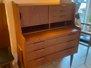 Teak chatol