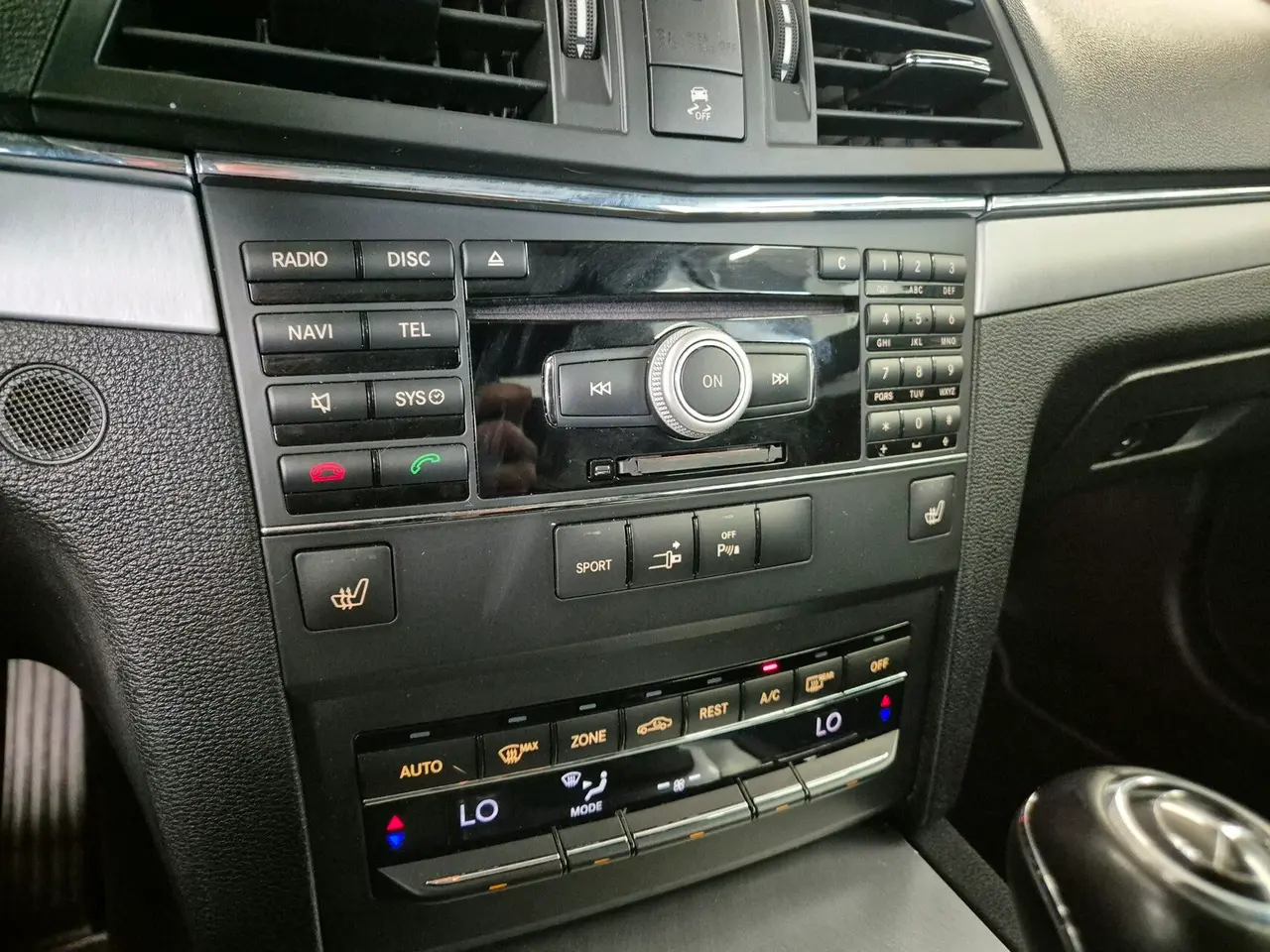 Billede 10 - Mercedes-Benz E350 3,5 CGI BlueEfficiency 292HK 2d Aut.