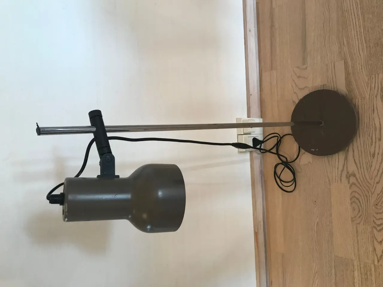 Billede 7 - Grålig standerlampe / gulvlampe (retro)