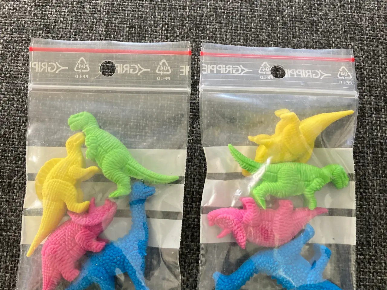 Billede 2 - Viskelædere - 2 x 4 stk. dinosaurer 