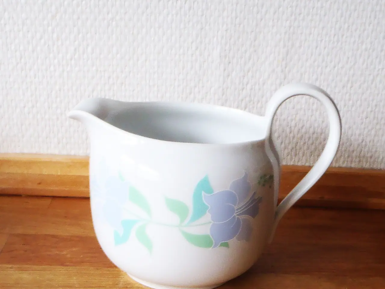 Billede 14 - Bing & Grøndahl mrk. Fleur - porcelain