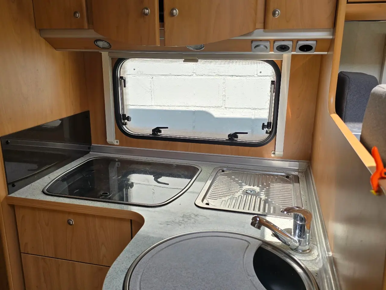 Billede 5 - Meget velholdt og velplejet autocamper