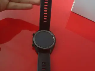 Smuk Watch Til Salg 🔥