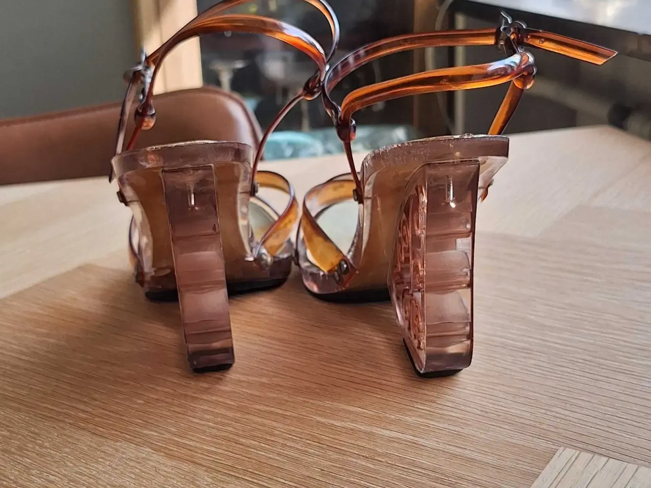 Billede 4 - Ravfarvede sandaler 