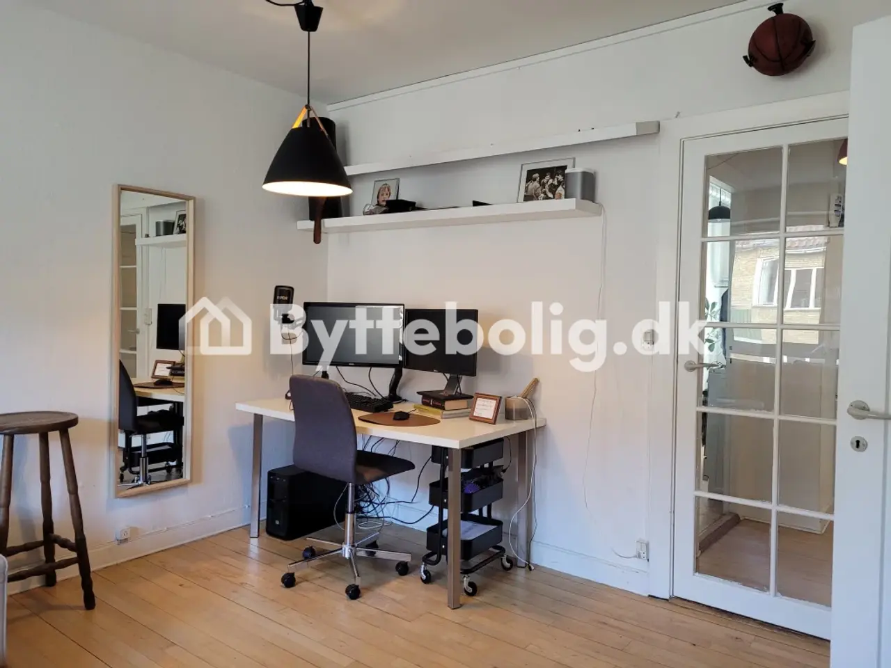 Billede 4 - Tæt på by og liv
