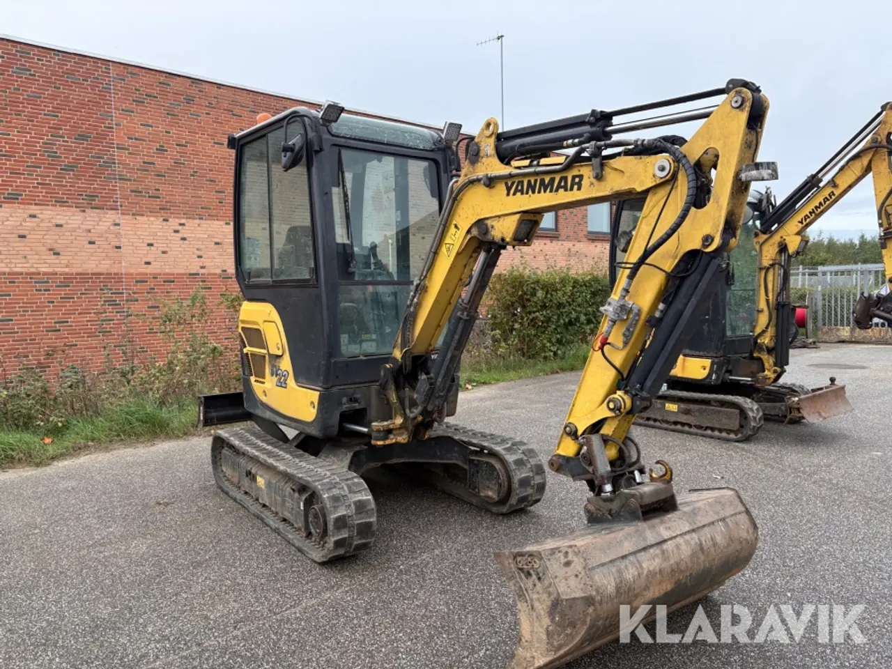 Billede 3 - Mini Gravemaskine Yanmar Sv22 med planerskovl