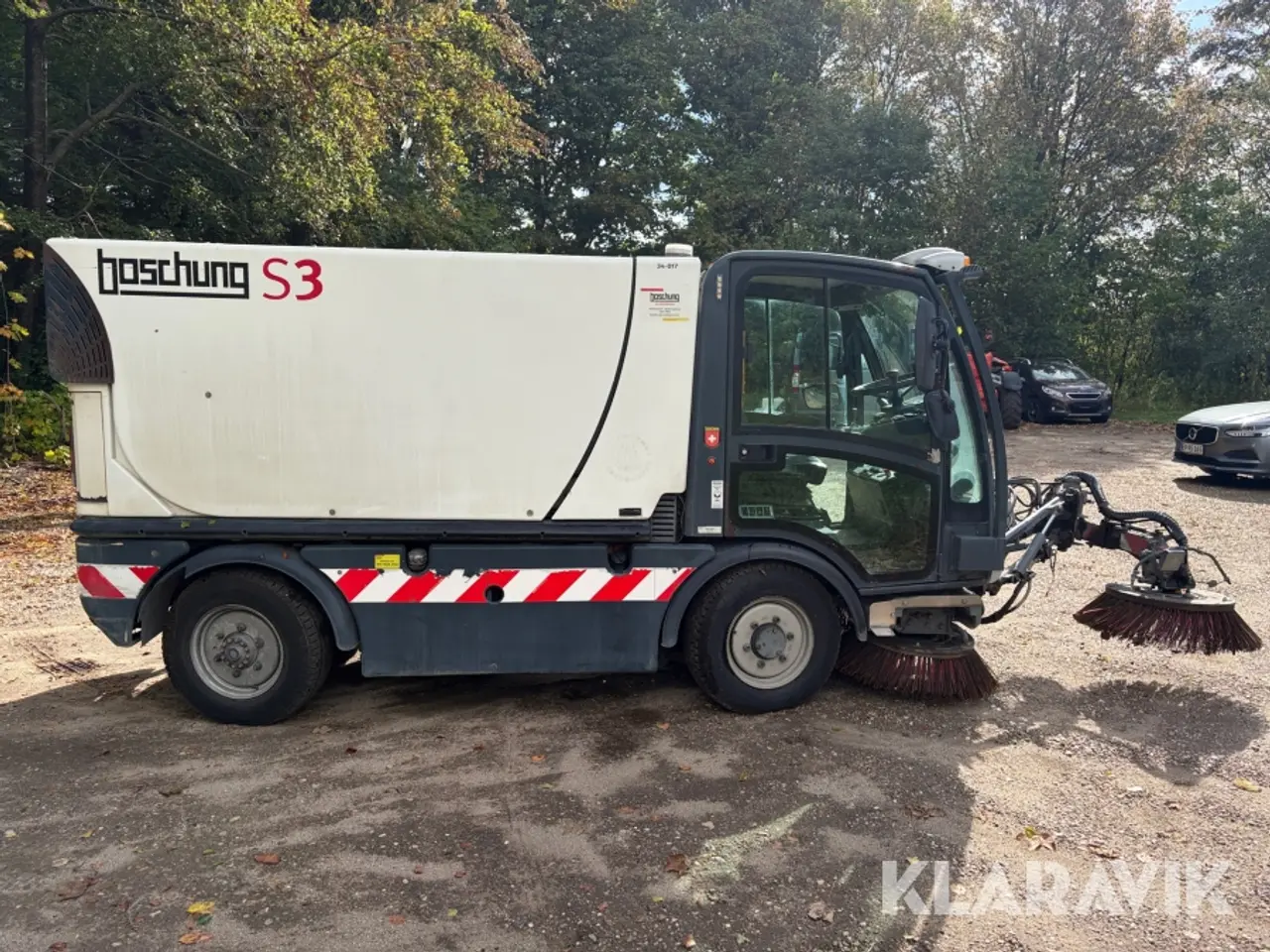 Billede 6 - Fejemaskine Boschung S3 - med ekstra hydraulisk fejearm