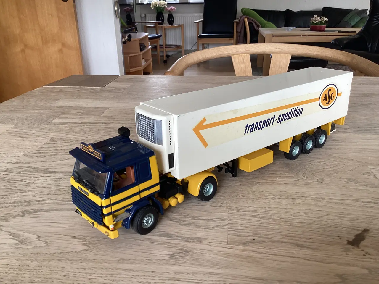 Billede 3 - Tekno Scania lastbil