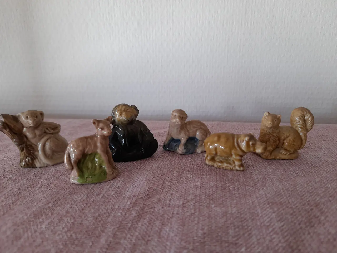Billede 1 - Velholdte Wade dyrefigurer ( 6 stk)