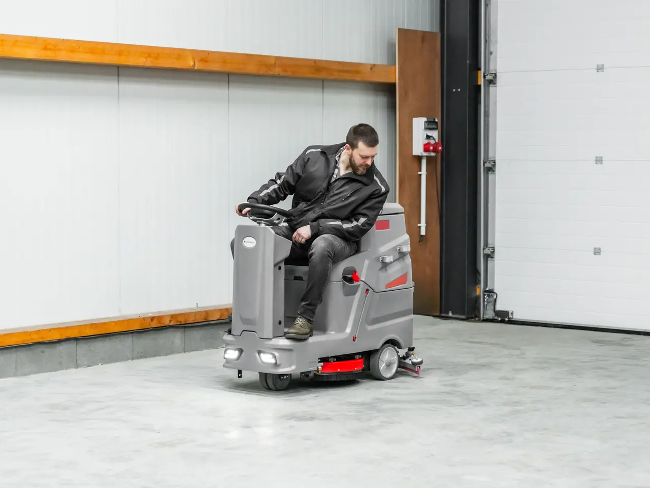 Billede 2 - CleanMaster Premium ride-on gulvvaskemaskine – 3640 m²/t