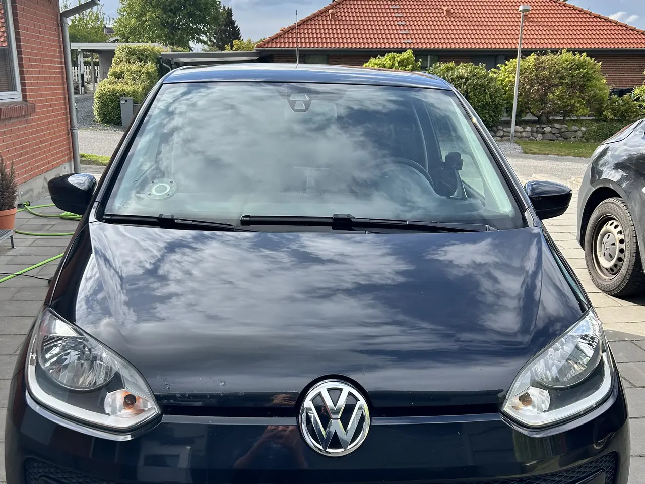 Billede 2 - VW Up, velkørende og økonomisk