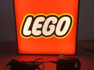 Sjov LED Lampe med Logo Rød / Sort / Hvid / Gul