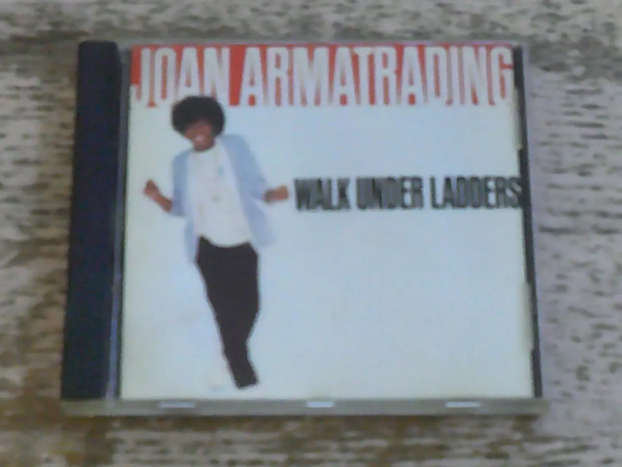 Billede 1 - JOAN ARMATRADING - WALK UNDER LADDERS