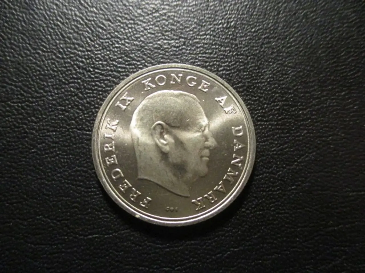 Billede 4 - 1 kroner 1963-1972 unc/møntskær 4 stk