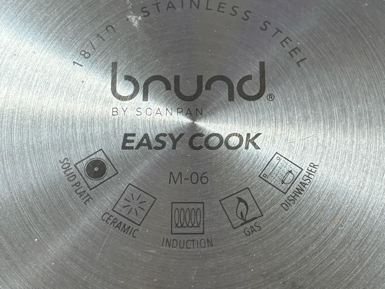 Billede 5 - Lækkert grydesæt mærket Scanpan Brund