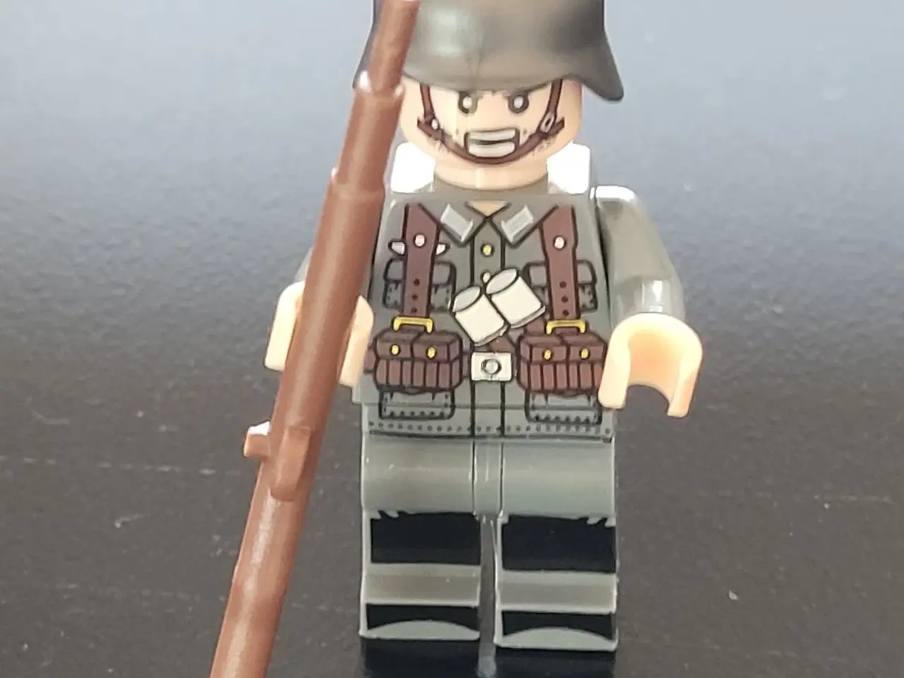 Billede 1 - Tyskland WW2 soldat
