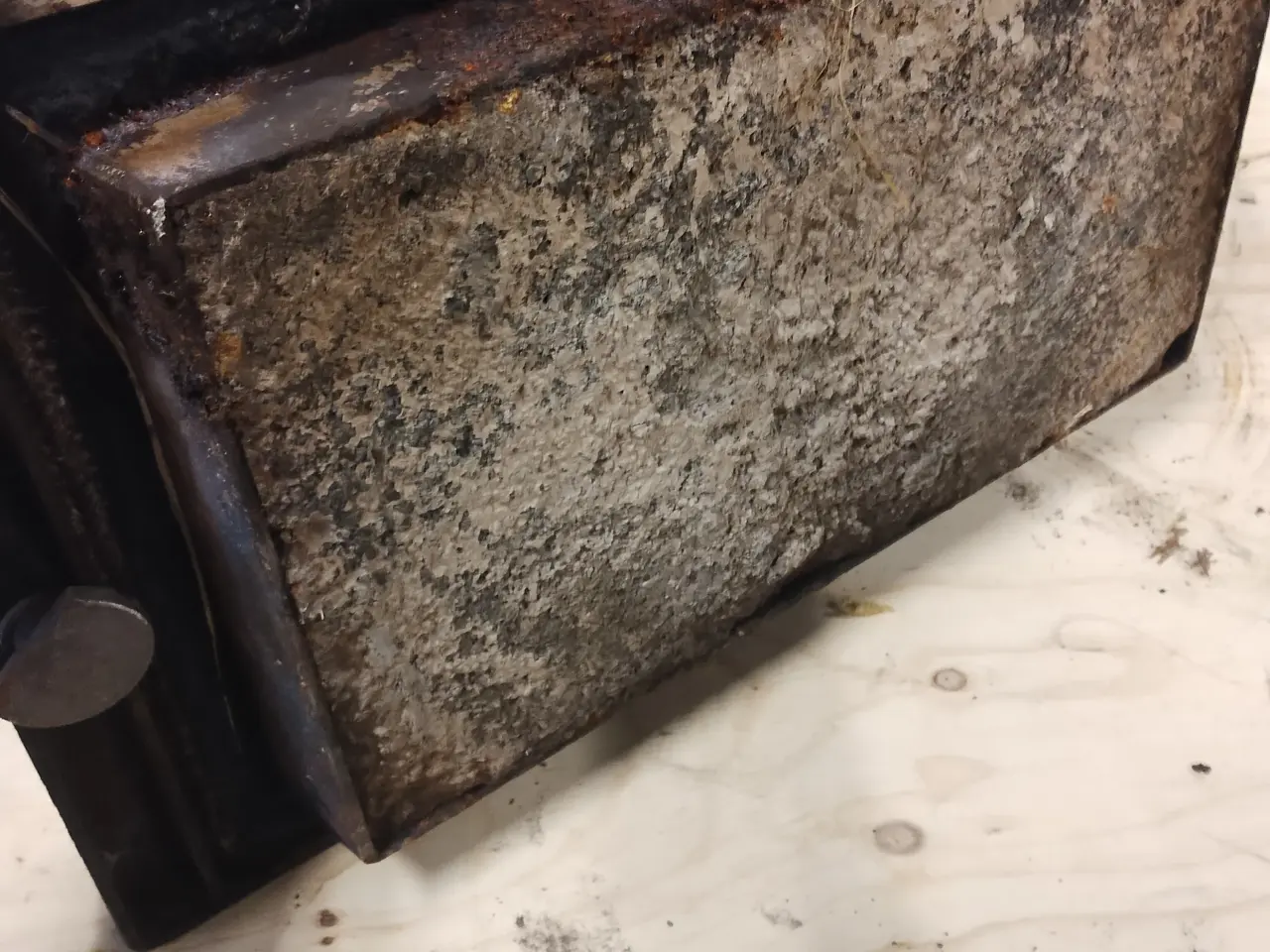 Billede 2 - Nederste låge til ORLAN 25 kW kedel
